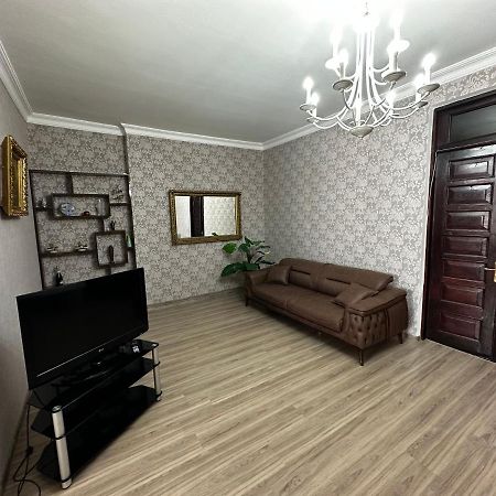 Heart Of Boulvard Apartamento Batumi Exterior foto