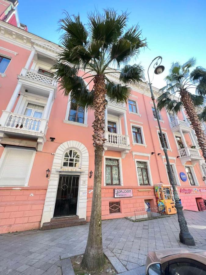 Heart Of Boulvard Apartamento Batumi Exterior foto