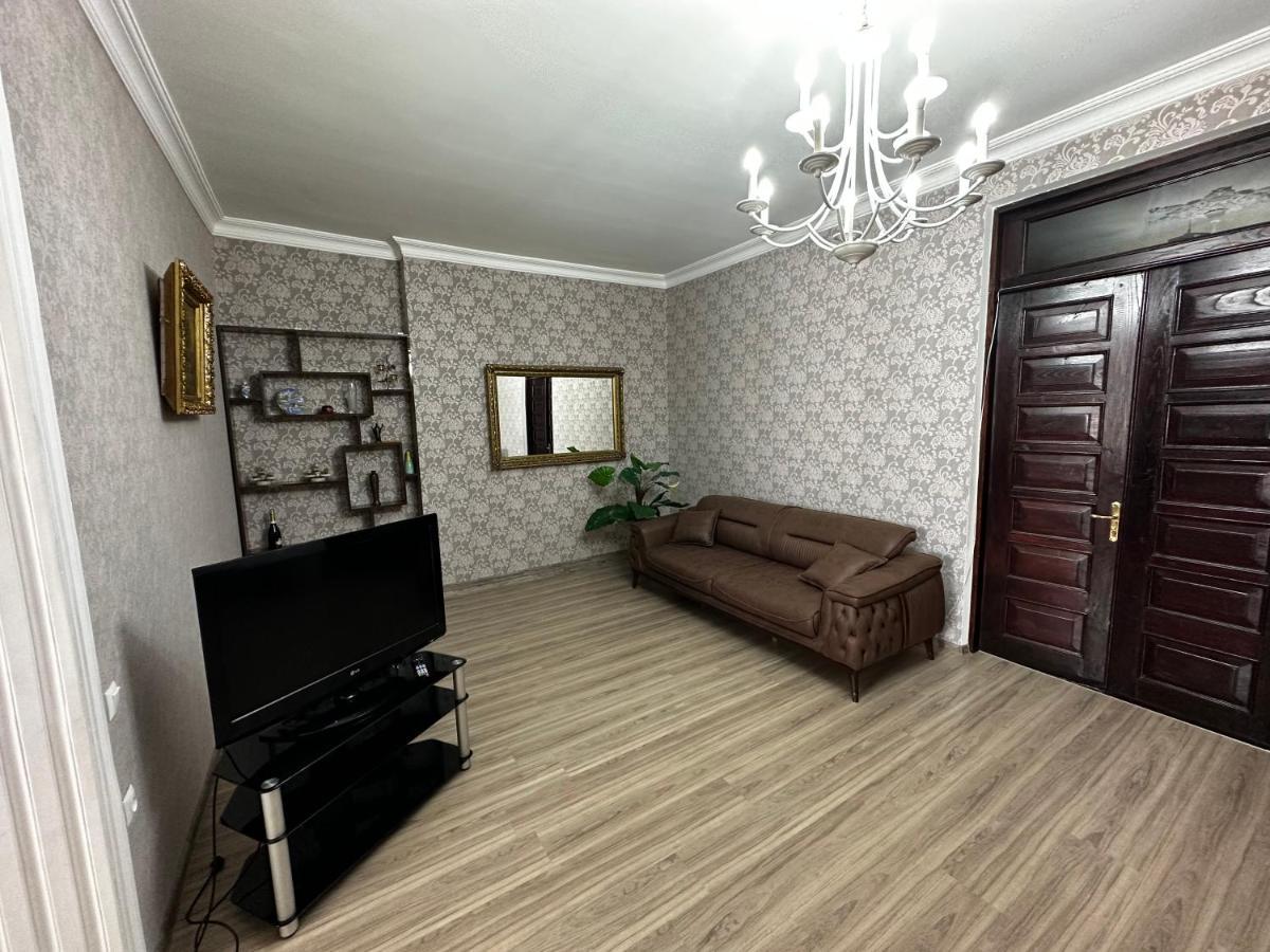 Heart Of Boulvard Apartamento Batumi Exterior foto